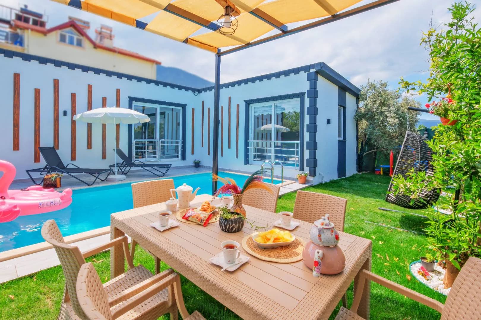 Muğla Fethiye'de Merkezi Konumda, Özel Havuzlu, Kiralık Villa görsel 1
