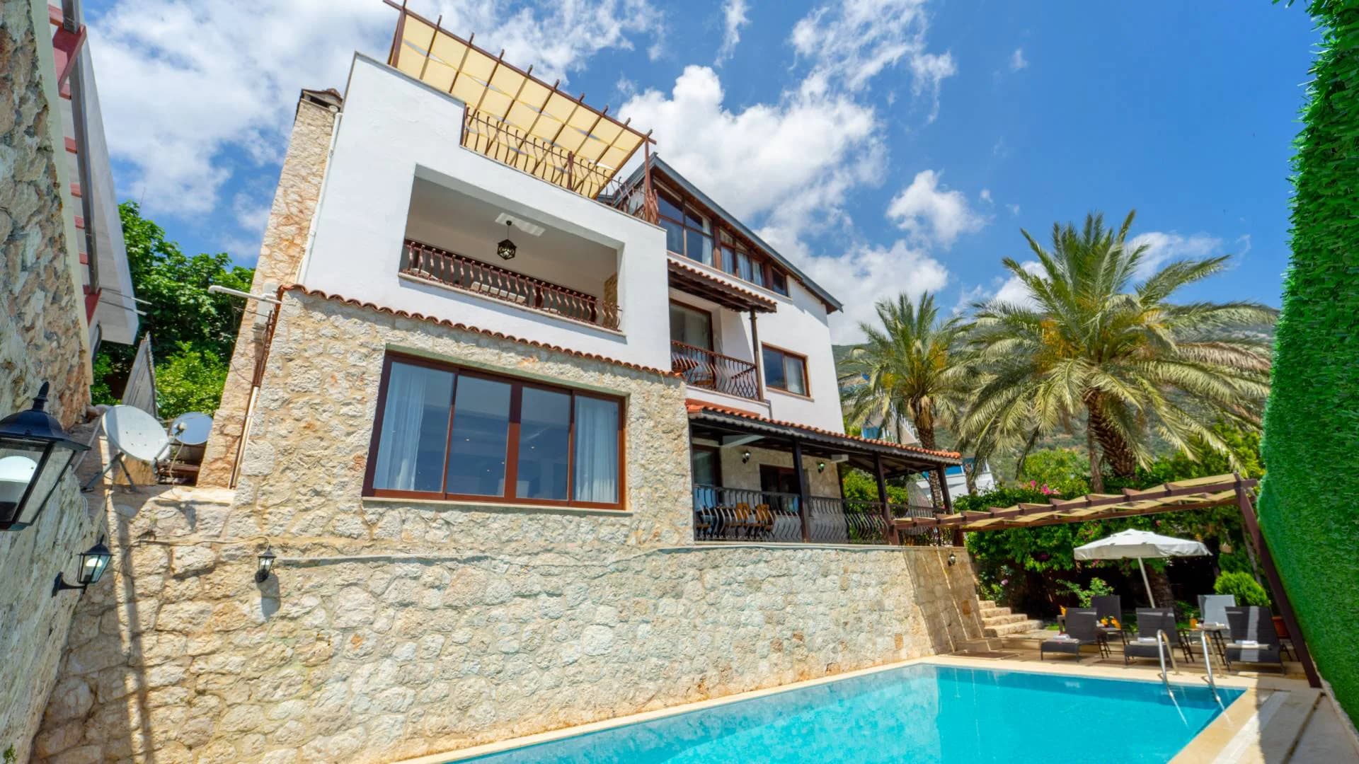 Kaş İslamlar'da Doğayla Baş Başa, Özel Havuzlu, 9 Kişilik Villa görsel 1