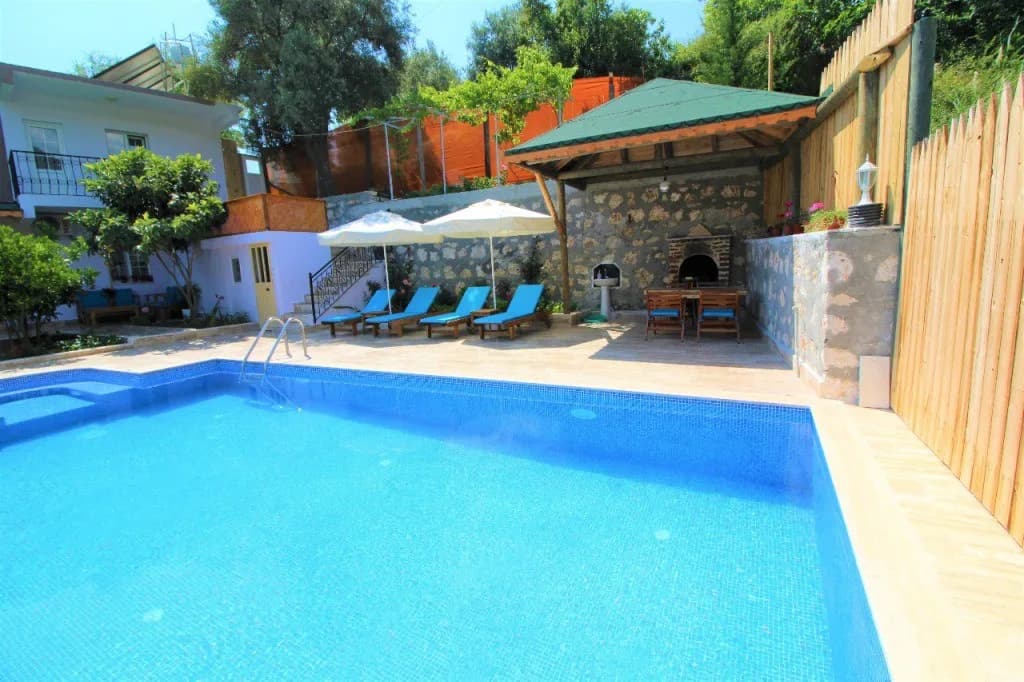 Kaş İslamlar'da Deniz ve Doğa Manzaralı, Özel Havuzlu, Huzurlu Villa görsel 2