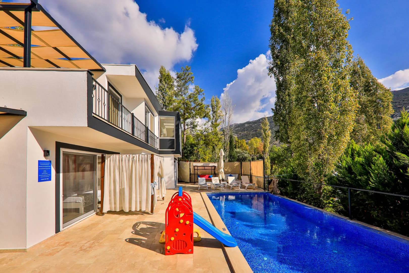 Kaş İslamlar'da Muhteşem Doğada, Özel Havuzlu, Kiralık Villa görsel 3