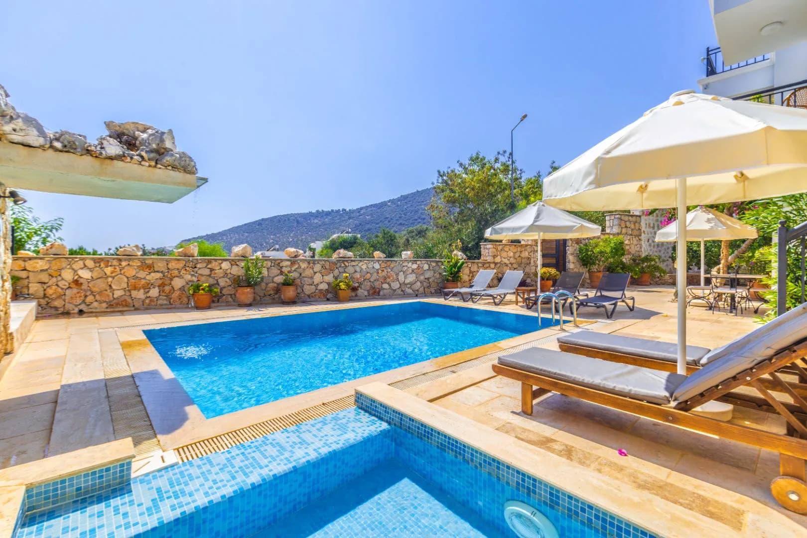 Kaş Kalkan'da Doğayla Baş Başa, Özel Havuzlu, 8 Kişilik Villa görsel 3