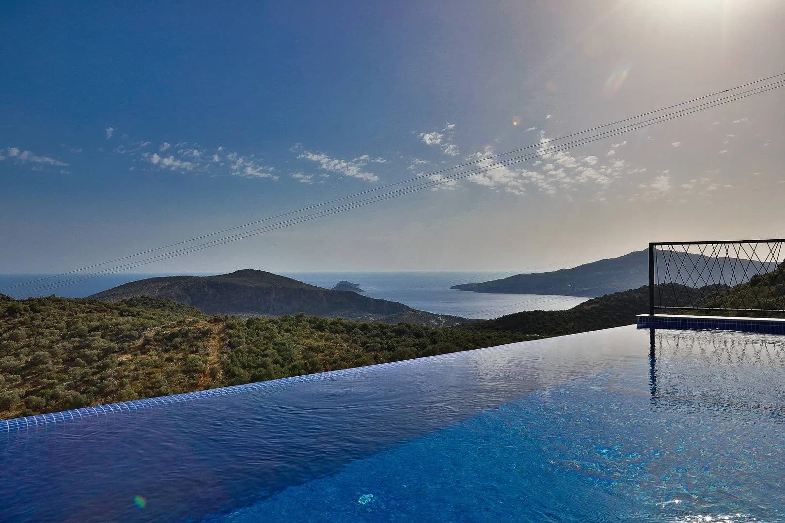 Kaş Bezirgan'da Olağanüstü Deniz Manzaralı, Özel Havuzlu, Ferah Villa görsel 2