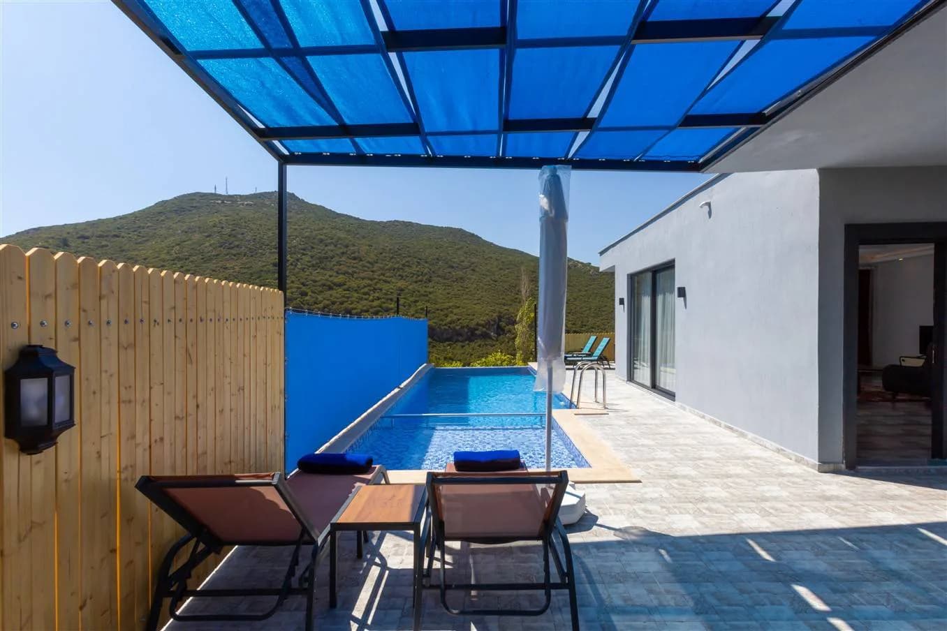 Kaş Sarıbelen'de Göz Alıcı Doğa İçerisinde, Özel Havuzlu, Kiralık Villa görsel 2