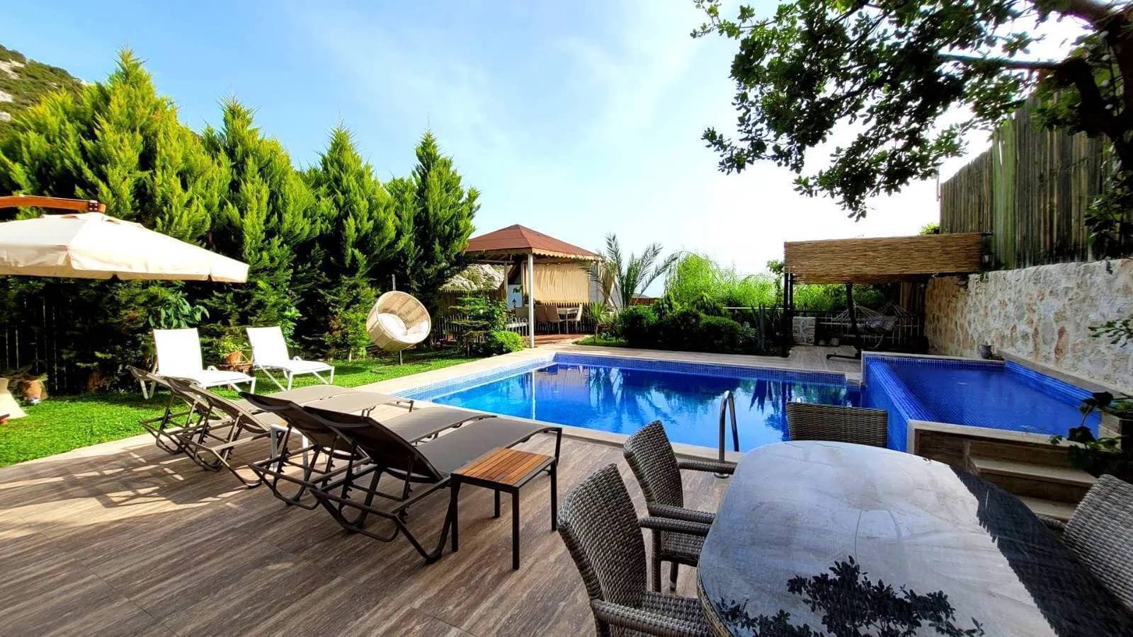Kaş İslamlar'da Geniş Ailelere Uygun, Özel Havuzlu. Jakuzili Villa görsel 2