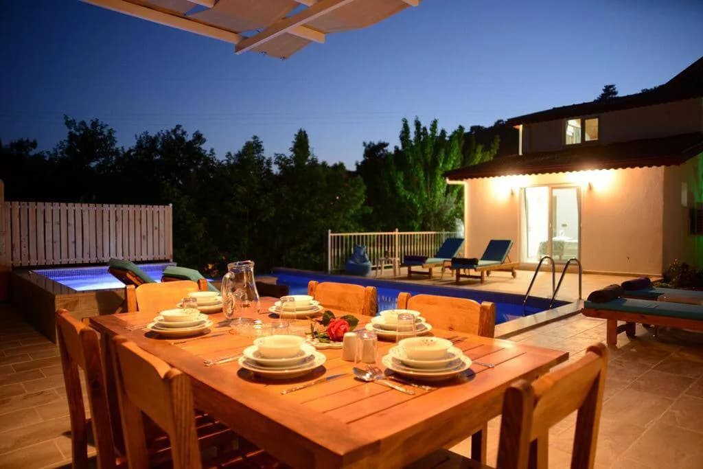 Kaş İslamlar'da Sakin Konumda, Özel Havuzlu, 3+1 Villa görsel 2