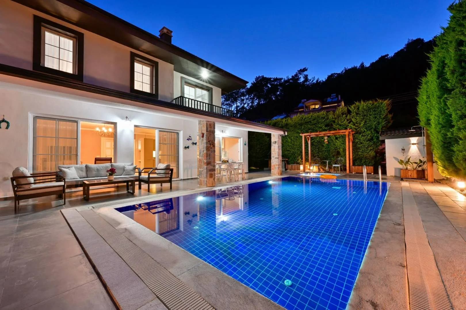 Fethiye İnlice'de 6 Kişi Kapasiteli, Özel Havuzlu, Lüks Villa görsel 3
