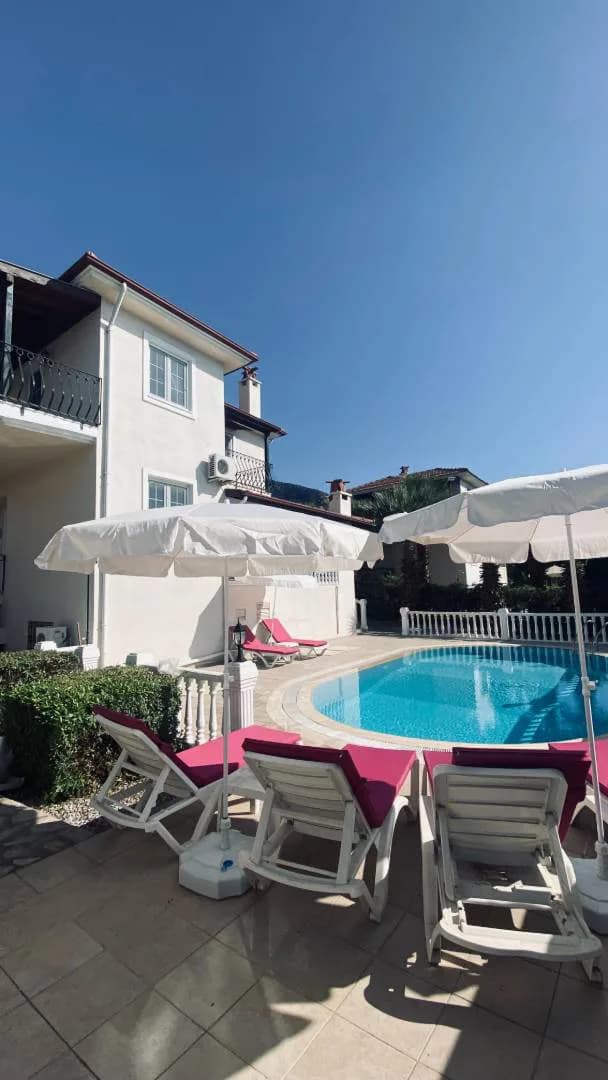 Fethiye Ölüdeniz'de Merkezi Konumda, Özel Havuzlu, Lüks Villa görsel 3