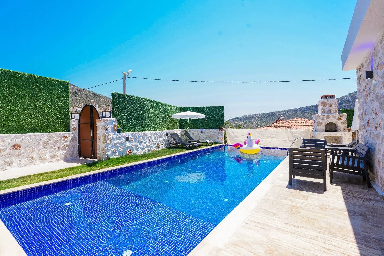 Kaş Bezirgan'da Doğa Manzaralı, Özel Havuzlu, Jakuzili, 2+1 Villa görsel 3