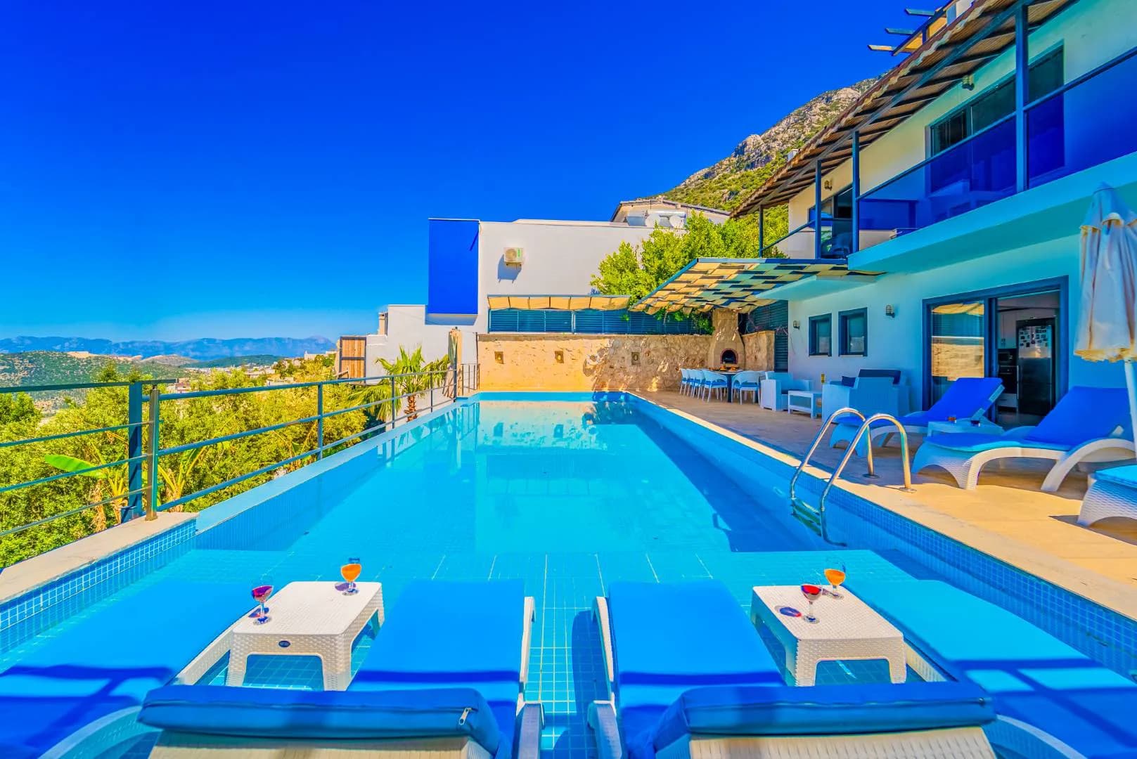 Kaş Kördere'de Eşsiz Deniz Manzaralı, Özel Havuzlu, Lüks Villa görsel 2