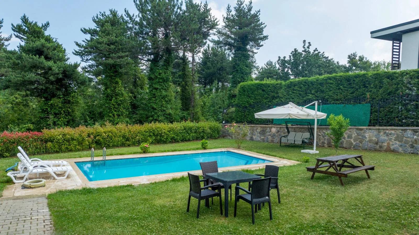Sapanca Güldibi'nde Yeşillikler İçerisinde, Özel Havuzlu, Modern Villa görsel 3