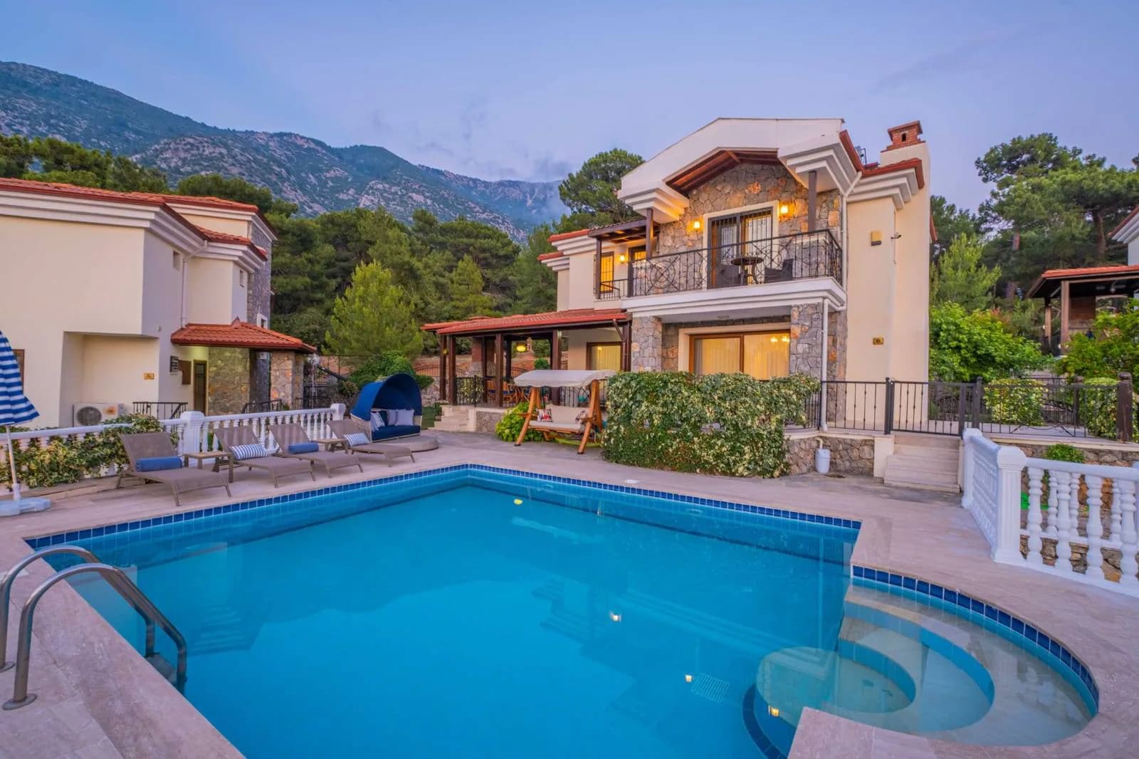 Fethiye Ölüdeniz'de Kalabalık Ailelere Uygun, Özel Havuzlu, Lüks Villa görsel 2