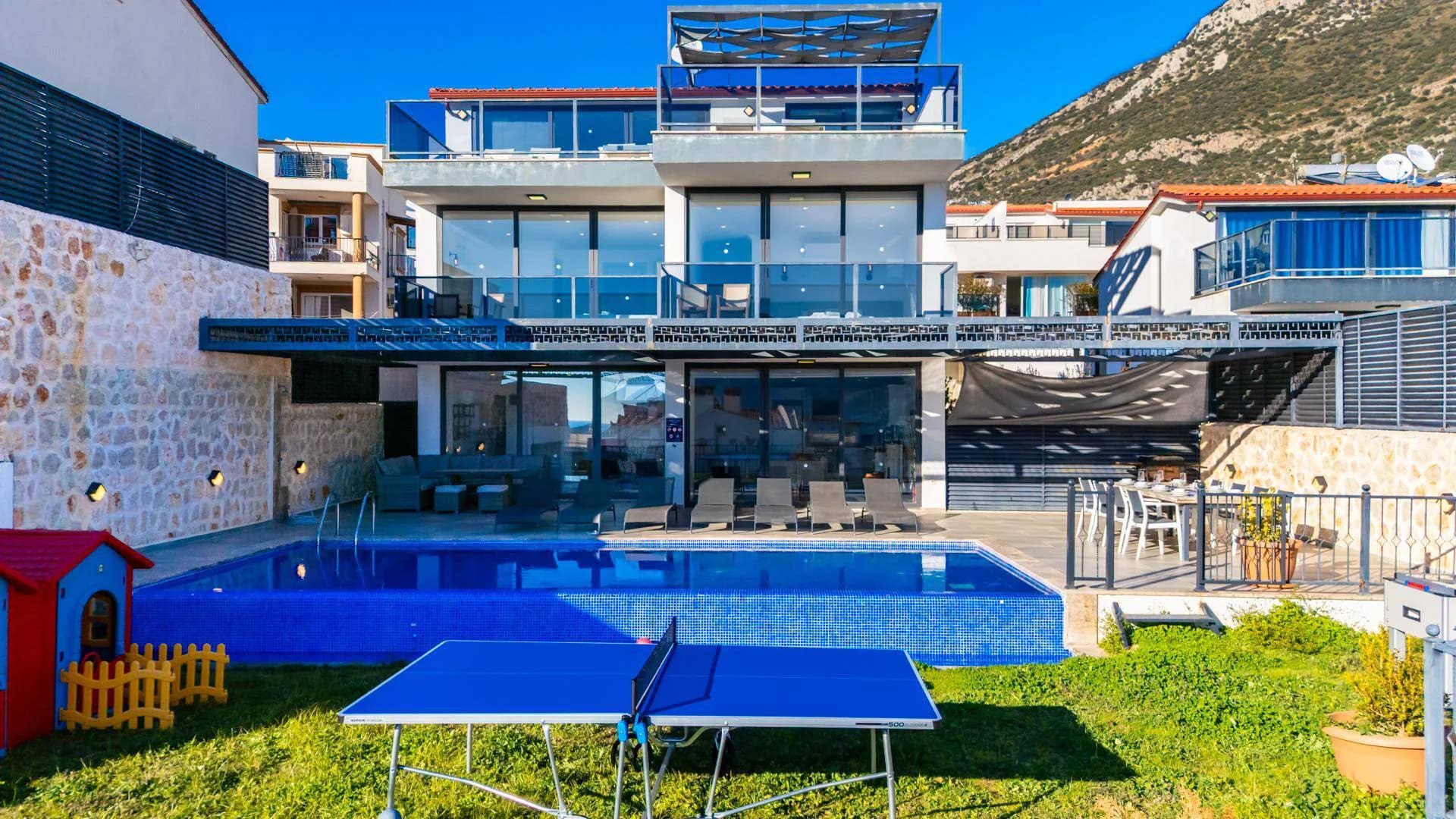 Kaş Kalkan'da Deniz Manzaralı, Özel Havuzlu, Lüks Villa görsel 2
