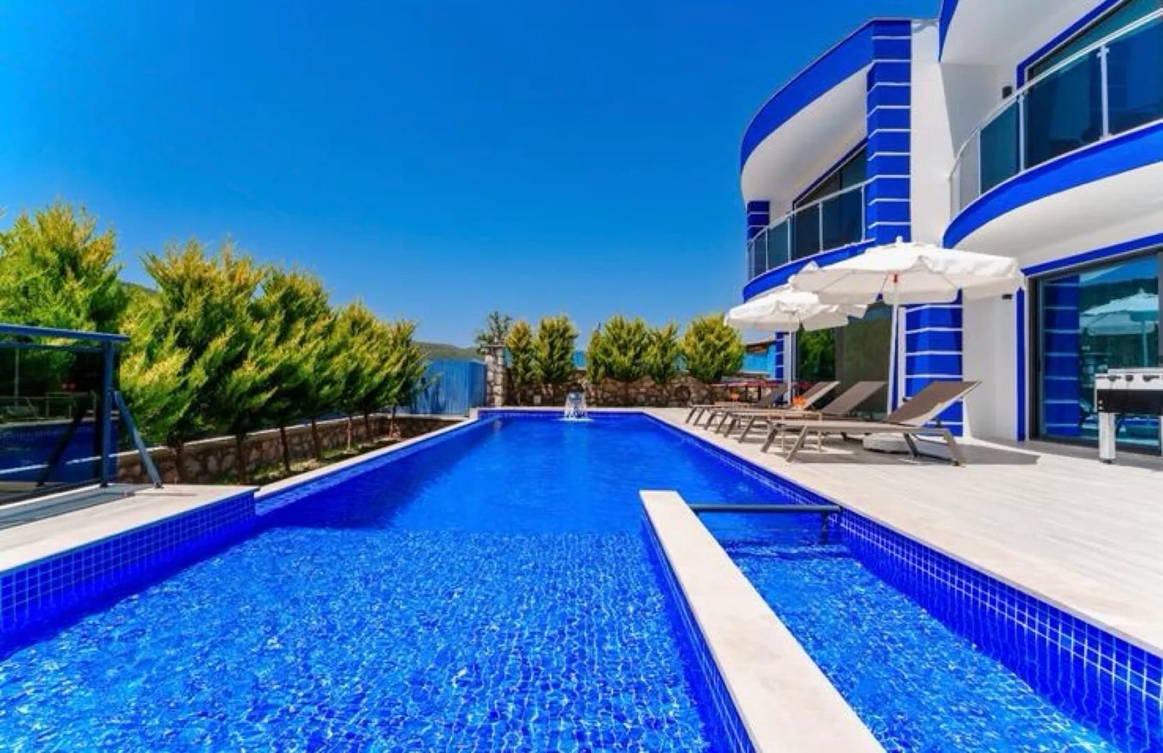 Kaş Sarıbelen'de Sakin Konumda, Özel Havuzlu, Kiralık Villa görsel 2