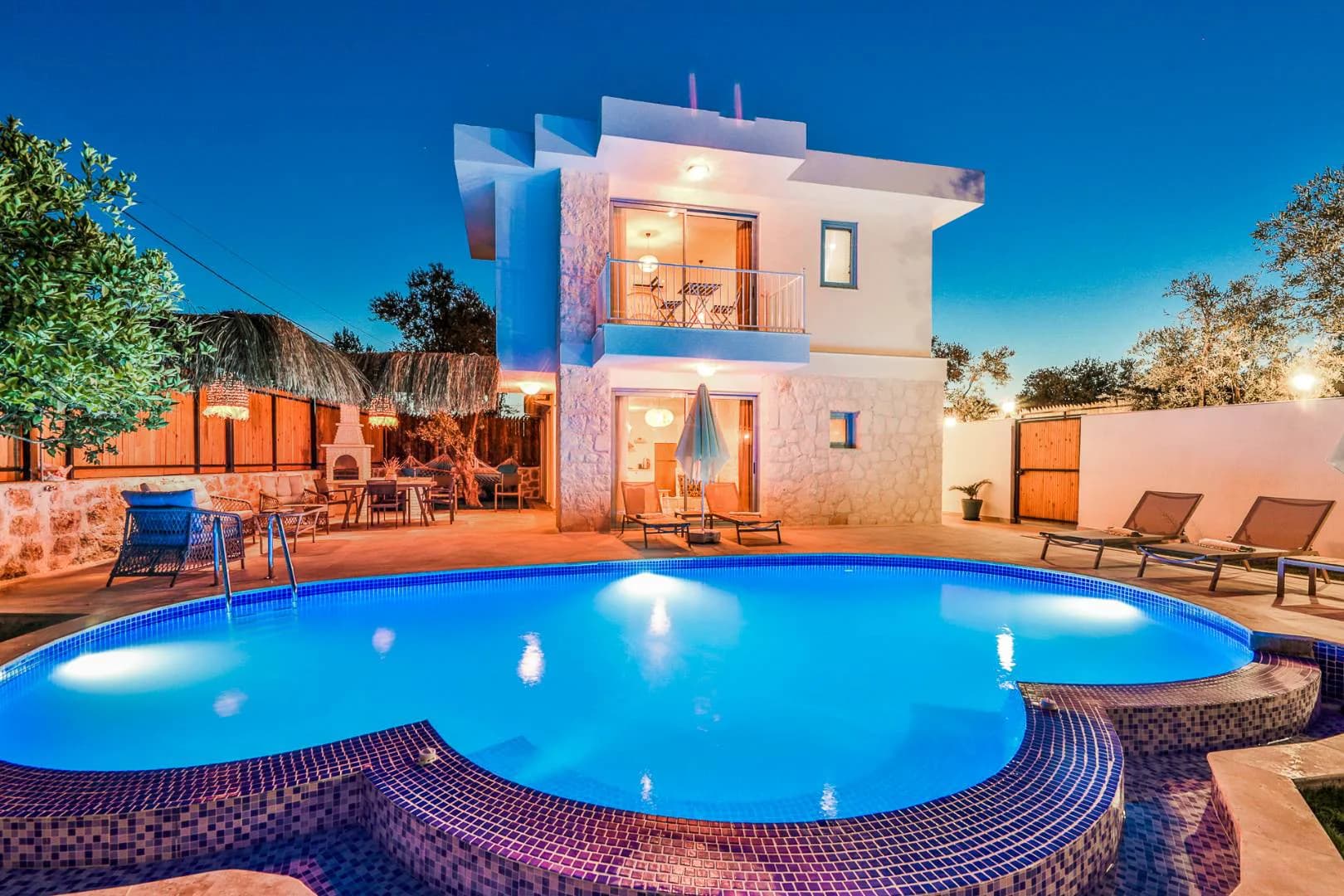 Kaş Gelemiş'te Çekirdek Ailelere Uygun, Özel Havuzlu, Otantik Villa görsel 3