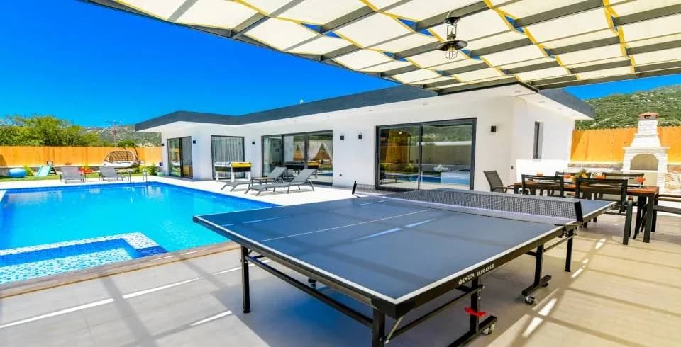 Kaş Sarıbelen'de Doğa İçerisinde, Özel Havuzlu, Oyun Alanlı Villa görsel 3