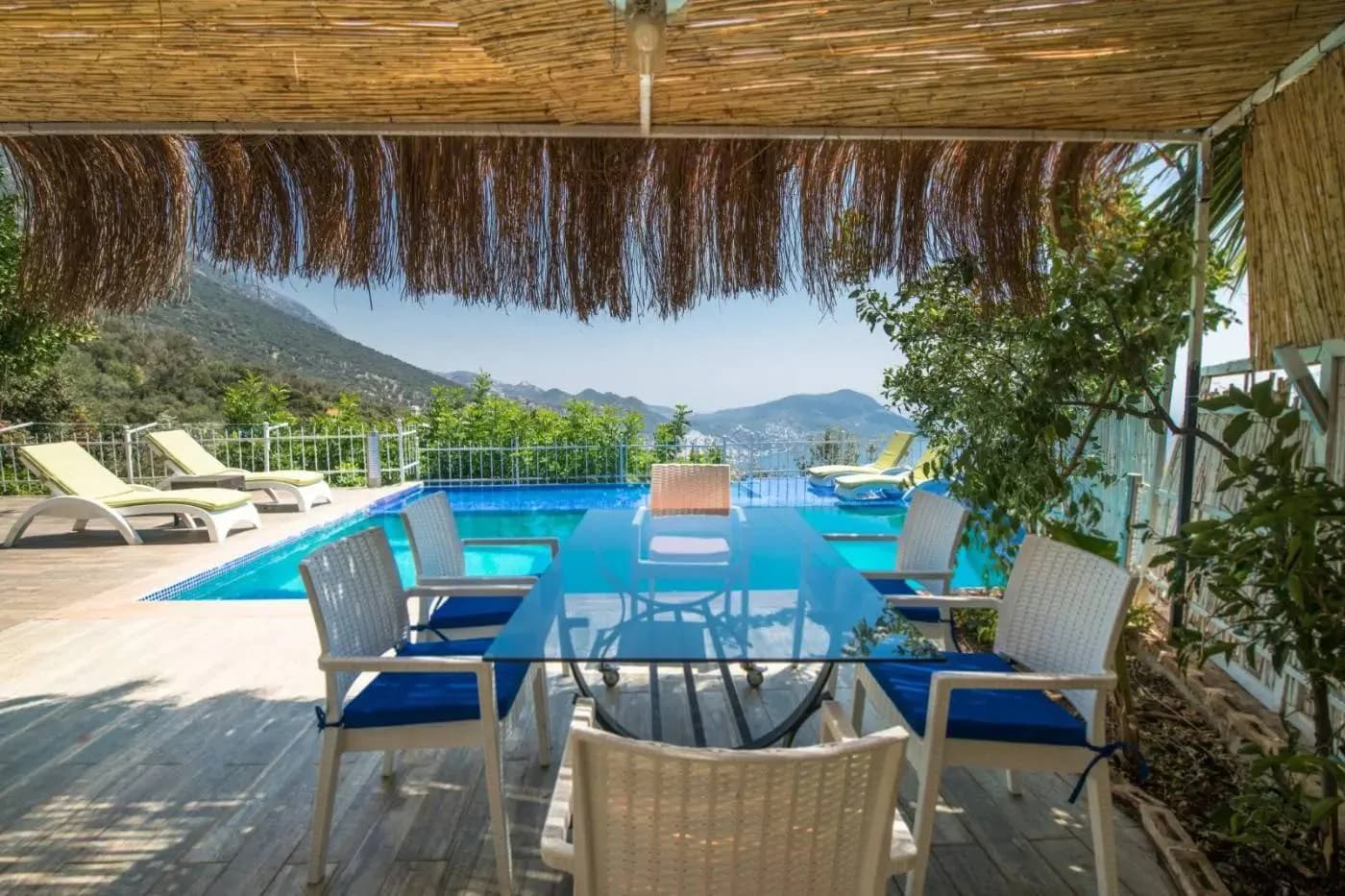 Kalkan Akbel'de Göz Alıcı Deniz Manzaralı, Özel Havuzlu, Kiralık Villa görsel 2