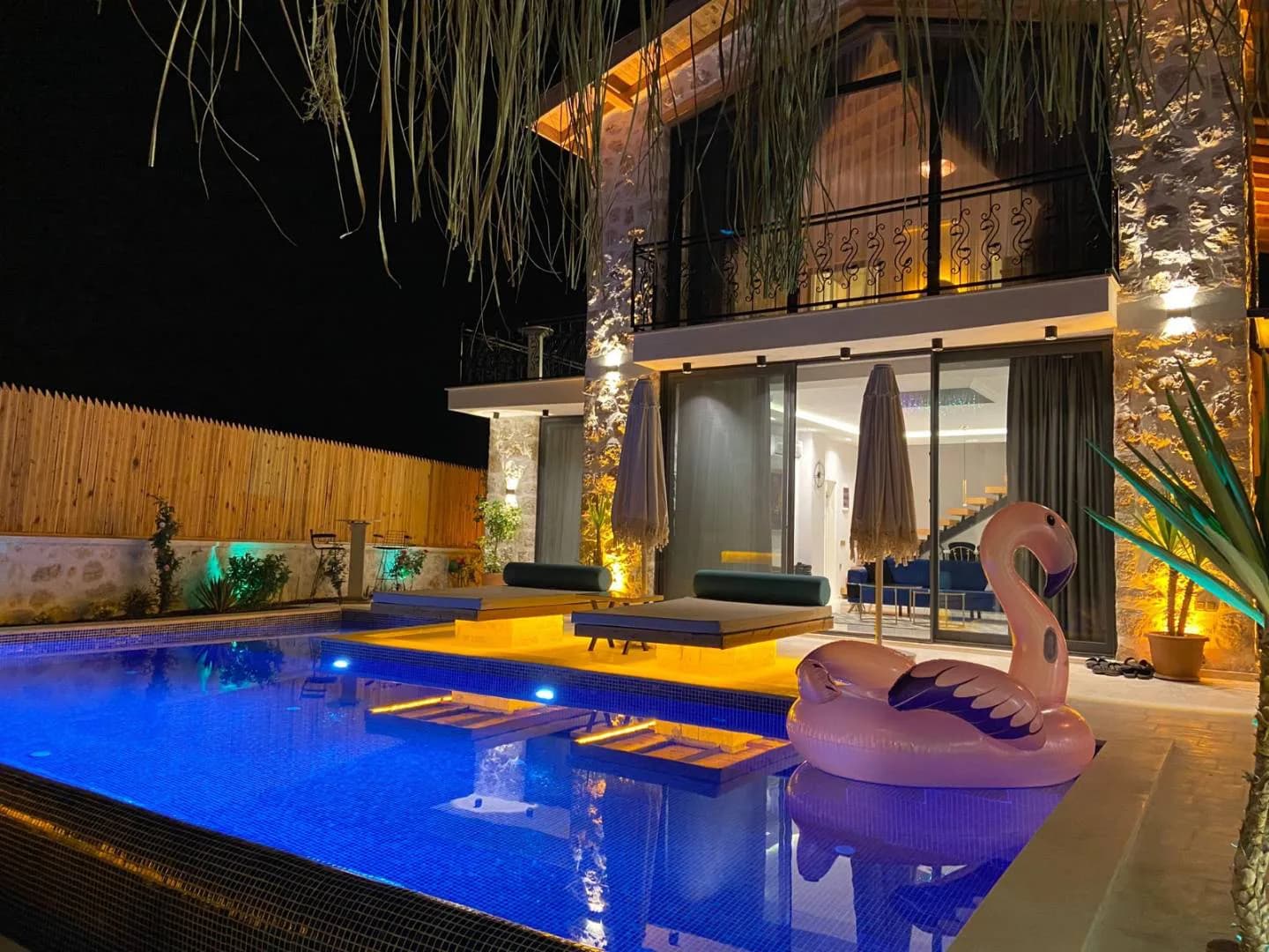 Kaş Çayköy'de Ferah Bahçe İçerisinde, Özel Havuzlu, Taş Villa görsel 3