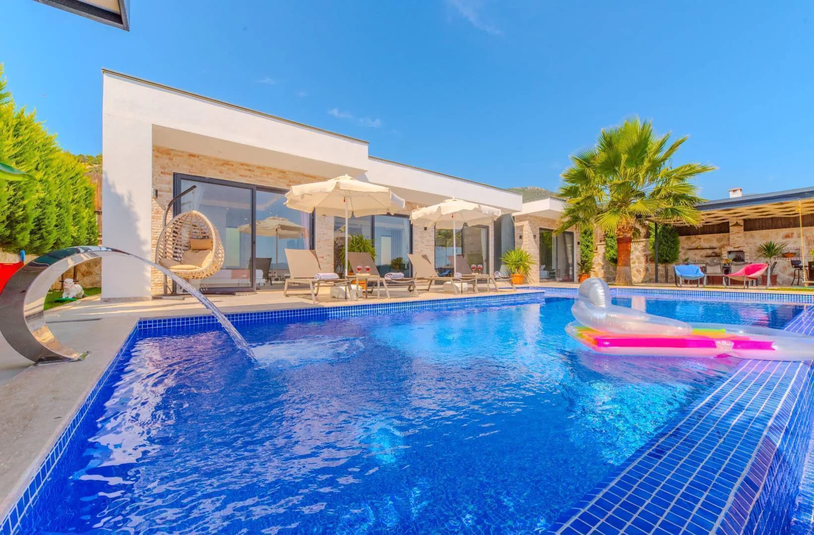 Kaş Çavdır'da Sakin Konumda, Özel Havuzlu, Lüks Villa görsel 2
