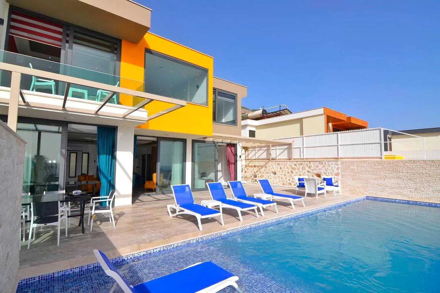 Kaş Kördere'de Muhteşem Deniz Manzaralı, Özel Havuzlu, Modern Villa görsel 2