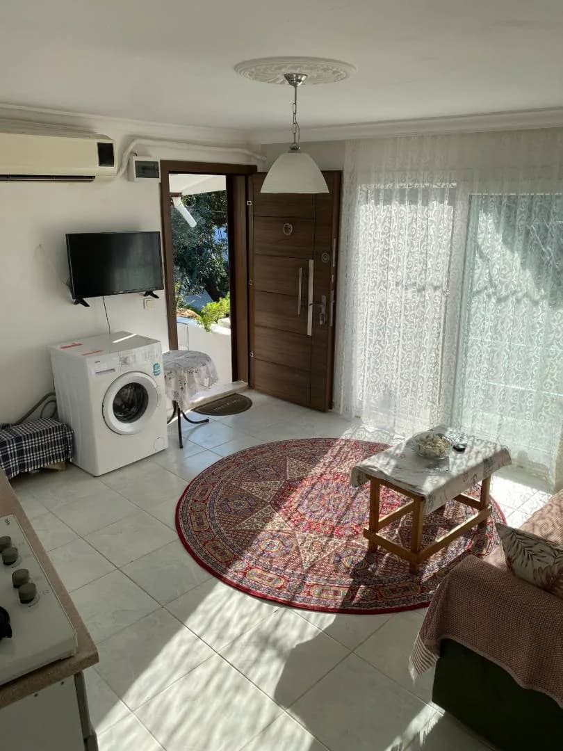 Marmaris Söğüt'te Sakin Konumda, Denize Yakın, 1+1 Tatil Evi görsel 3