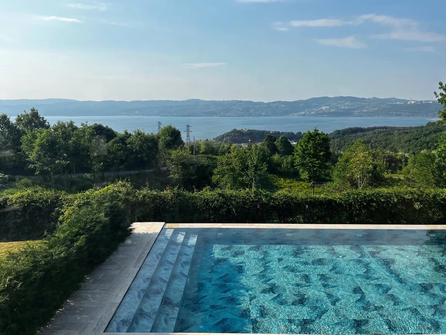 Sakarya Sapanca'da Elverişli Konumda, Özel Havuzlu, Lüks Villa görsel 3