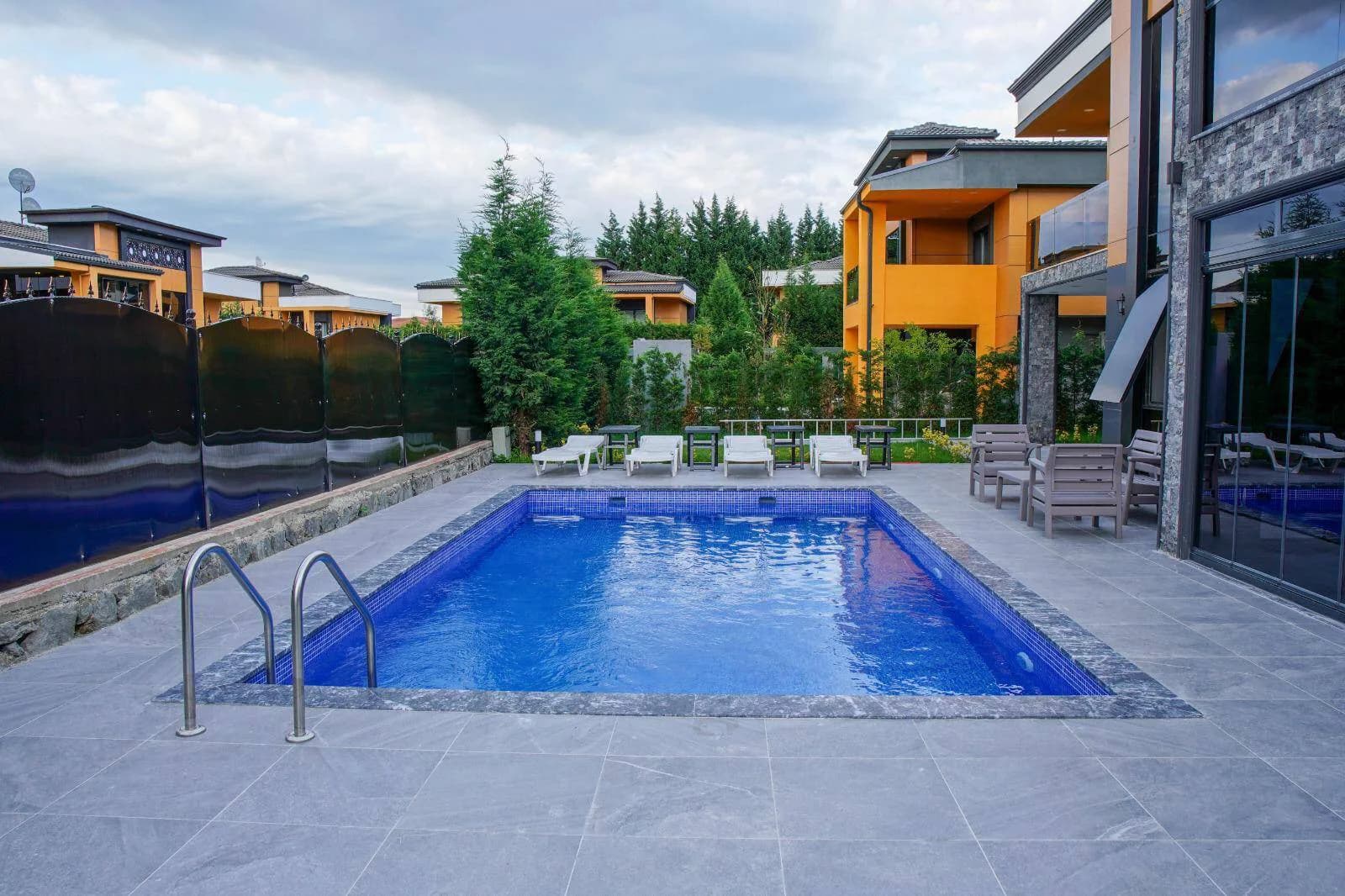 Sapanca Kırkpınar’ın Eşsiz Doğasında, Isıtmalı Özel Havuzlu, Kiralık Villa görsel 3
