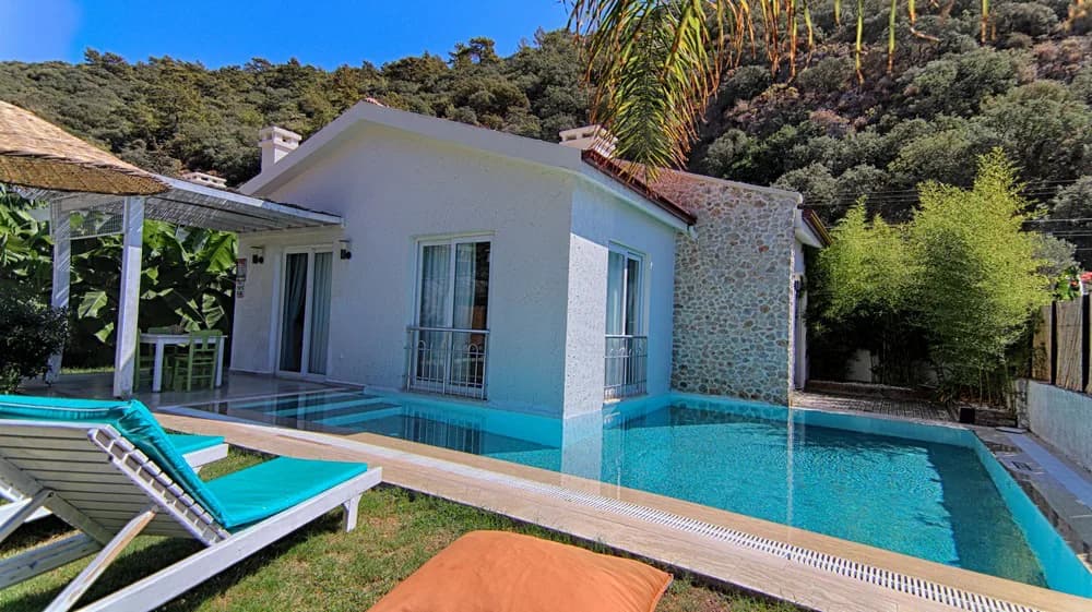 Ölüdeniz'de Harika Doğa ile İç İçe, Özel Havuzlu, Modern Villa görsel 3