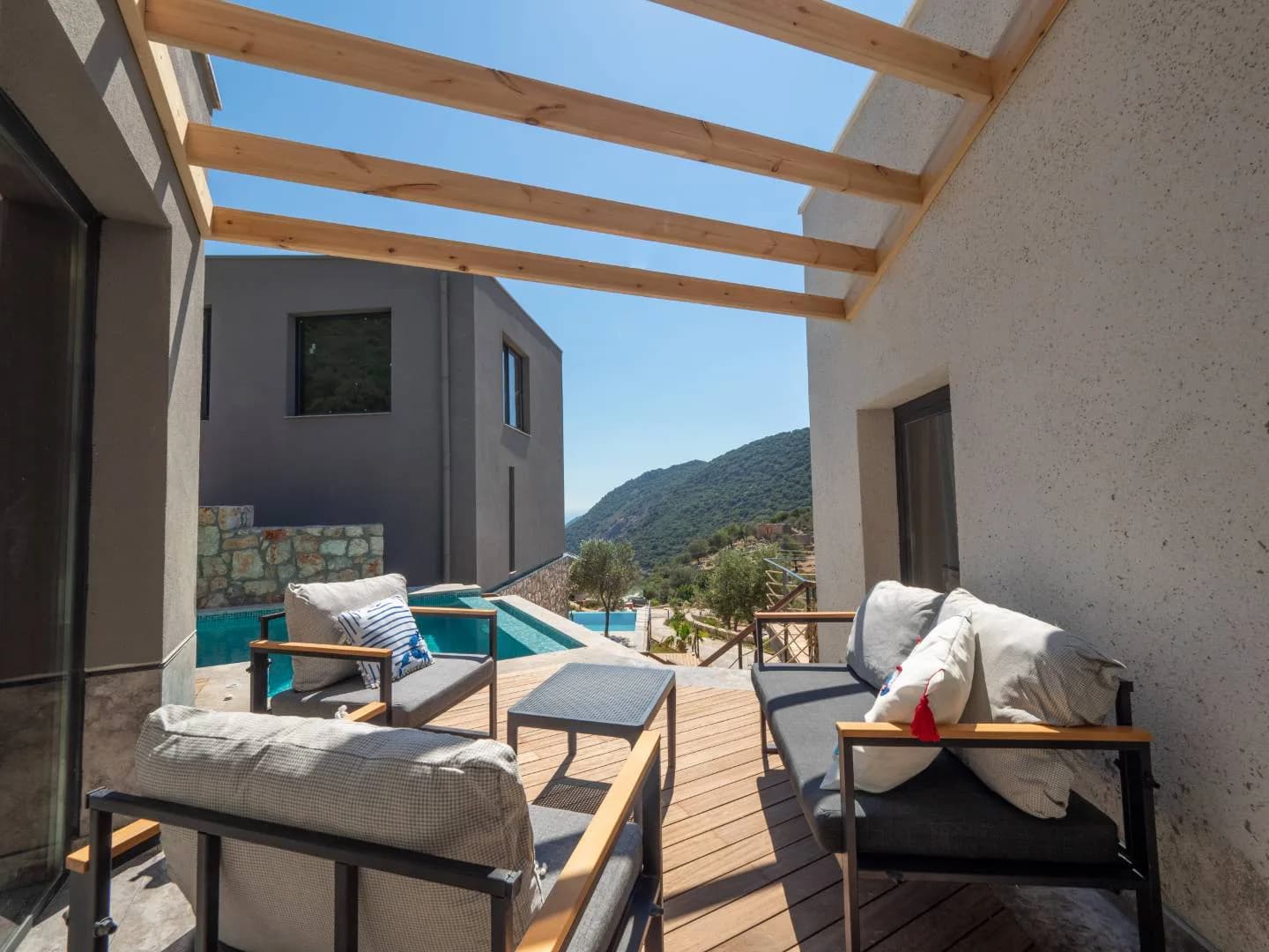 Kaş Belenli'de Tesis İçerisinde, Özel Havuzlu, Lüks Villa görsel 3