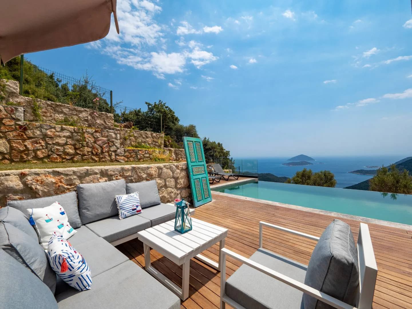 Kaş Belenli'de Muhteşem Manzaralı, Özel Havuzlu, 5+1 Villa görsel 2