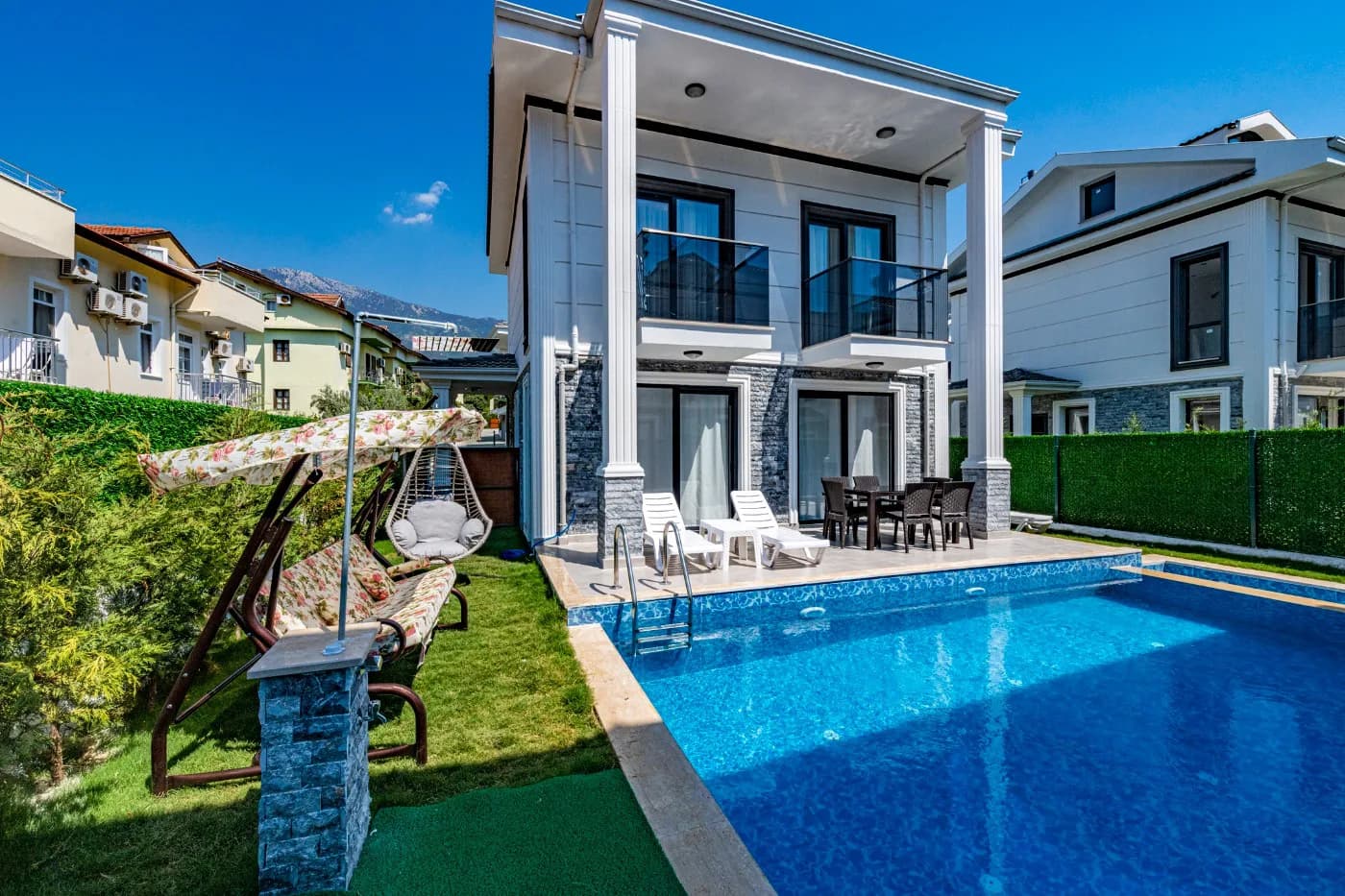 Fethiye Ölüdeniz'de Plaja Yakın, Özel Havuzlu, Konforlu Villa görsel 2
