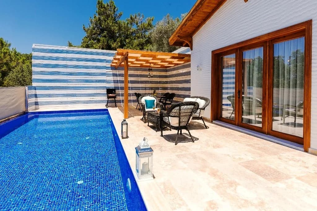 Kaş İslamlar'da Doğa İçerisinde, Özel Havuzlu, Modern Villa görsel 2