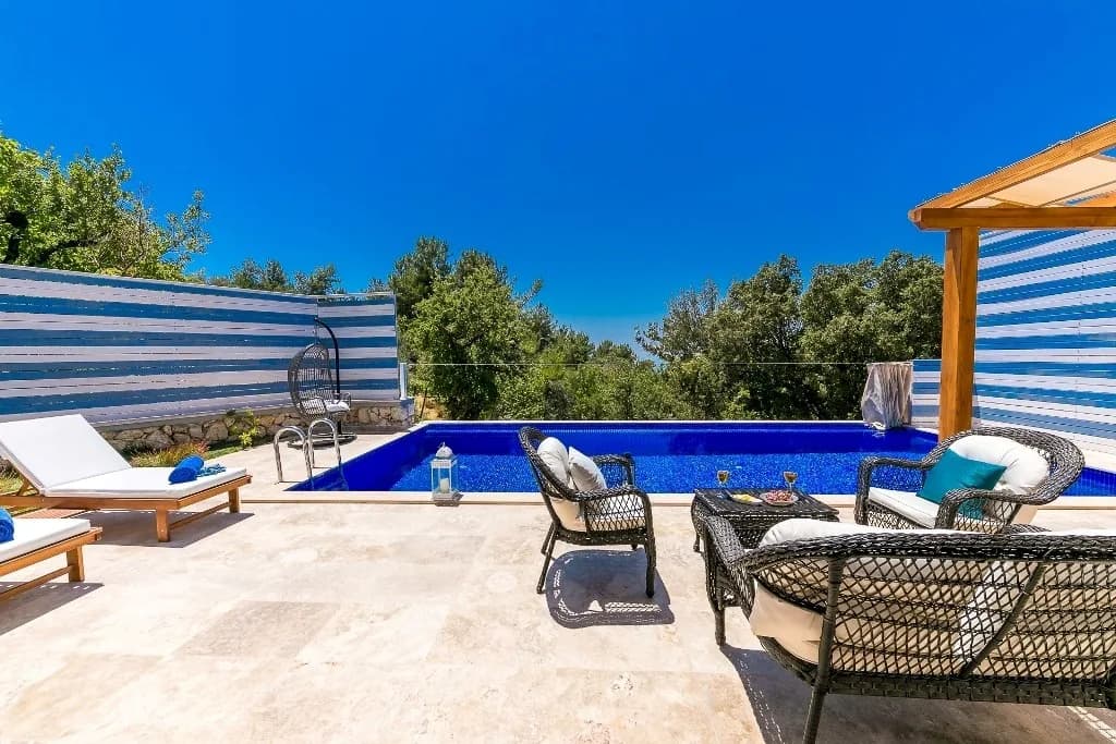 Kaş İslamlar'da Doğa İçerisinde, Özel Havuzlu, Modern Villa görsel 3