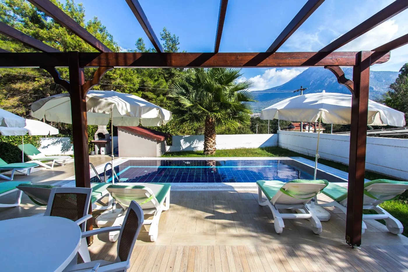 Fethiye Ölüdeniz'de Plaja Yakın, Özel Havuzlu, Ekonomik Villa görsel 3