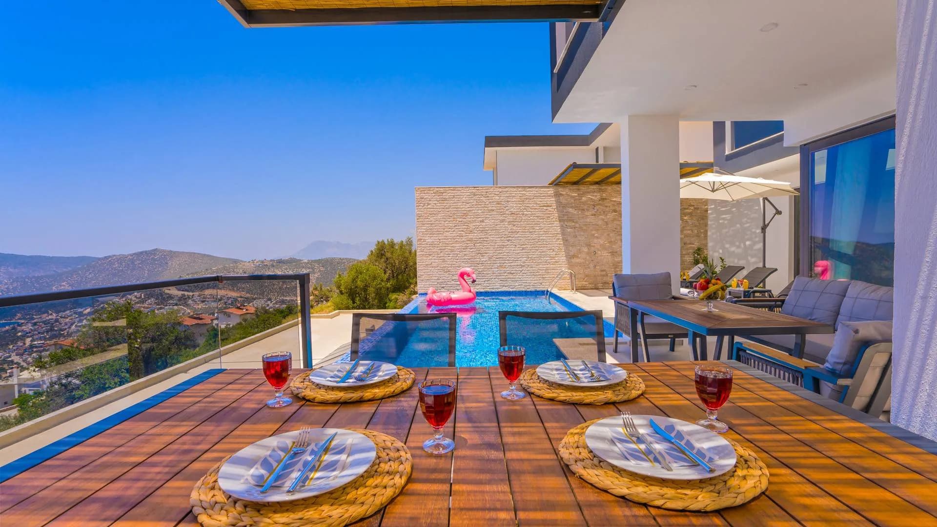 Kaş Kördere'de Sakin Konumda, Özel Havuzlu, İkiz Villa görsel 3