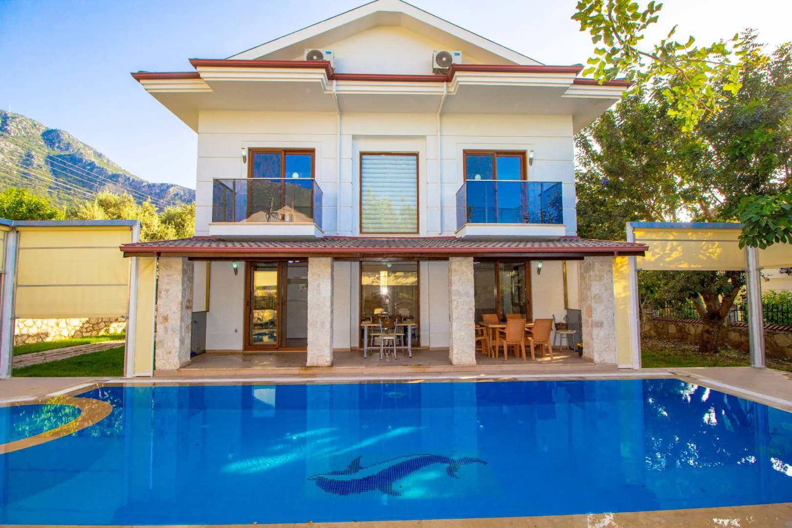 Muğla Fethiye'de Ferah Tasarımlı, Yetişkin ve Çocuk Havuzlu, 4+1 Villa görsel 3