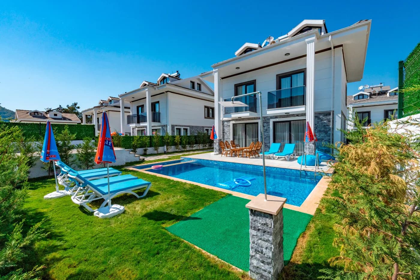 Fethiye Ölüdeniz'de Sessiz ve Sakin Konumda, Özel Havuzlu, Kiralık Villa görsel 2