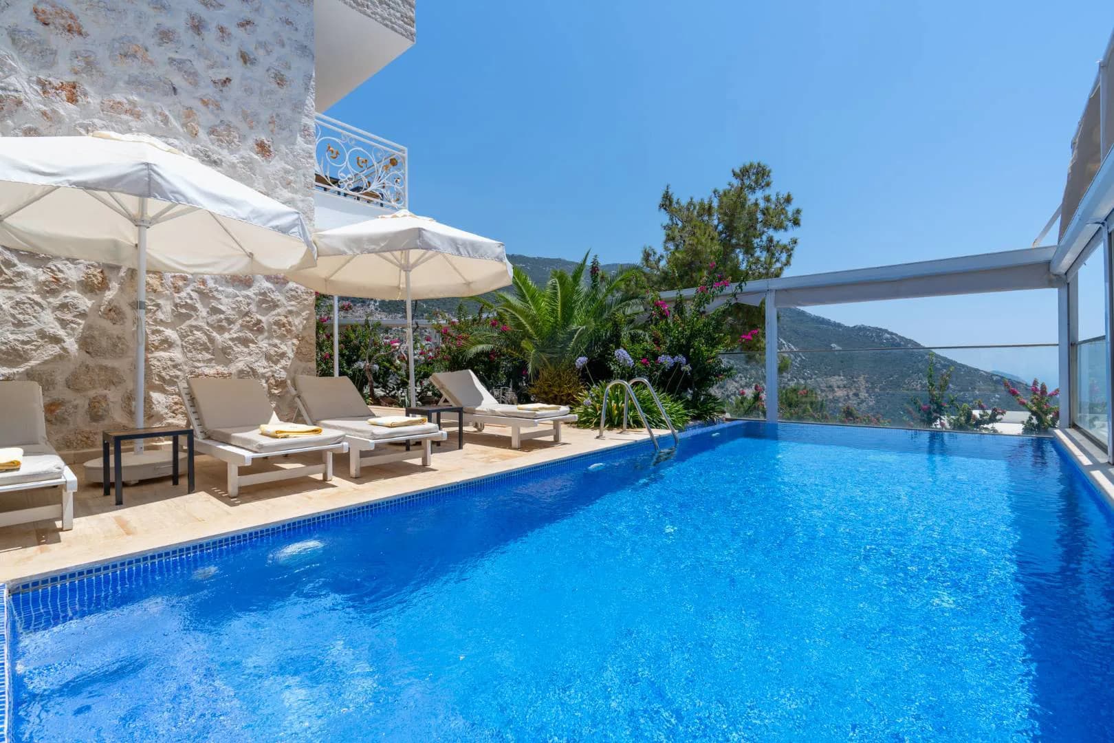 Kaş İslamlar'da Balayı Çiftlerine Uygun, Özel Havuzlu, 2+1 Villa görsel 3