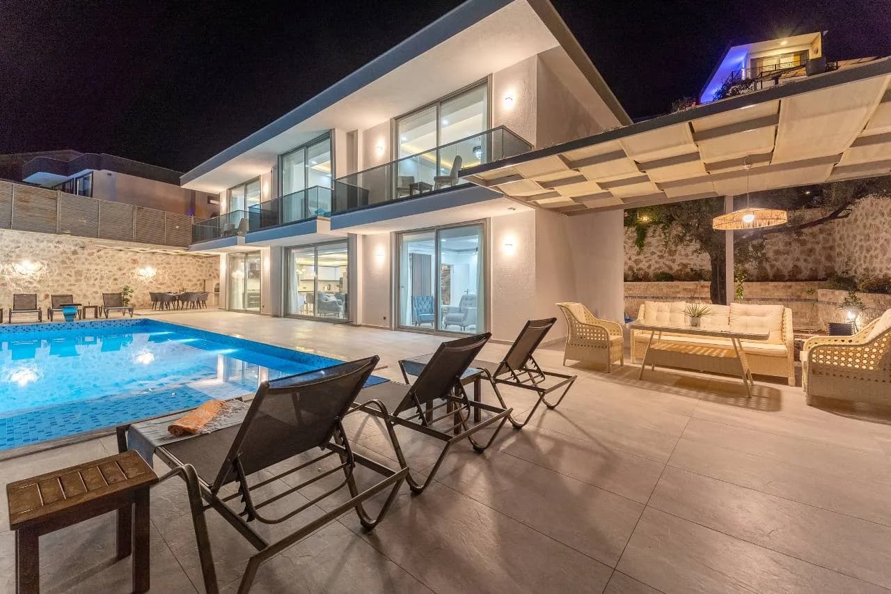 Kalkan Kördere'de Deniz Manzaralı, Özel Havuzlu, Lüks Villa görsel 2