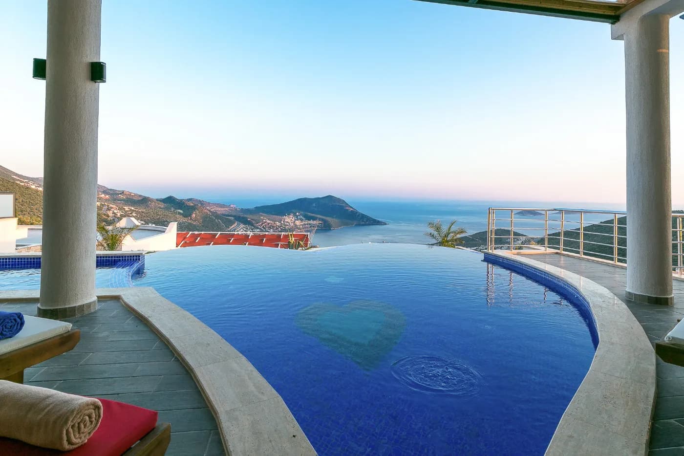 Kaş İslamlar'da Muhteşem Doğada, Özel Havuzlu, Lüks Villa görsel 2