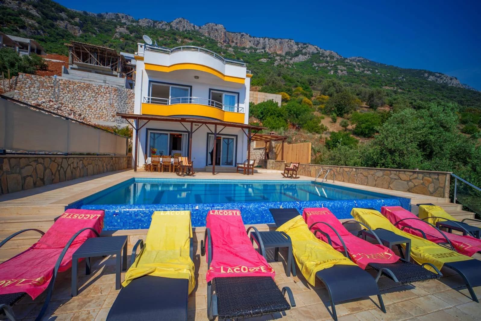 Kaş Bezirgan'da Harika Deniz Manzaralı, Özel Havuzlu, Jakuzili Villa görsel 2