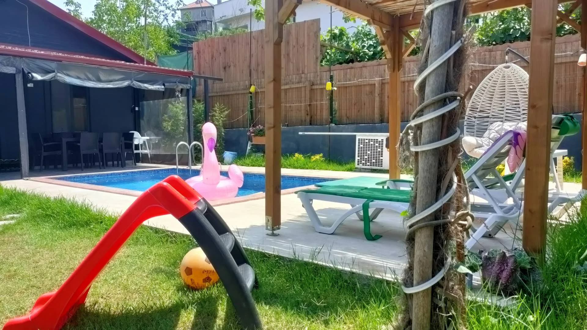 Sapanca'da Enfes Doğa İçerisinde, Özel Havuzlu, Modern Villa görsel 3