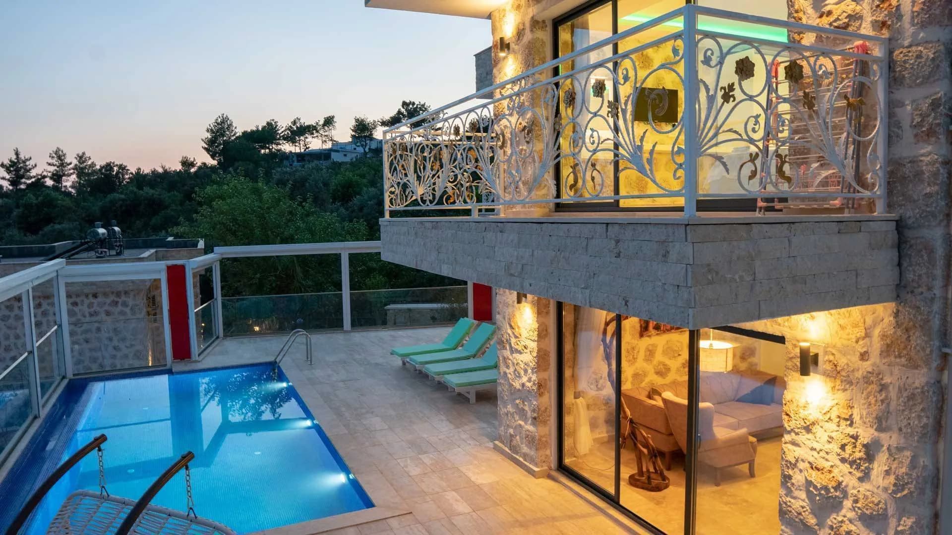 Kaş İslamlar'da Muhteşem Doğada, Özel Havuzlu, İkiz Villa görsel 3