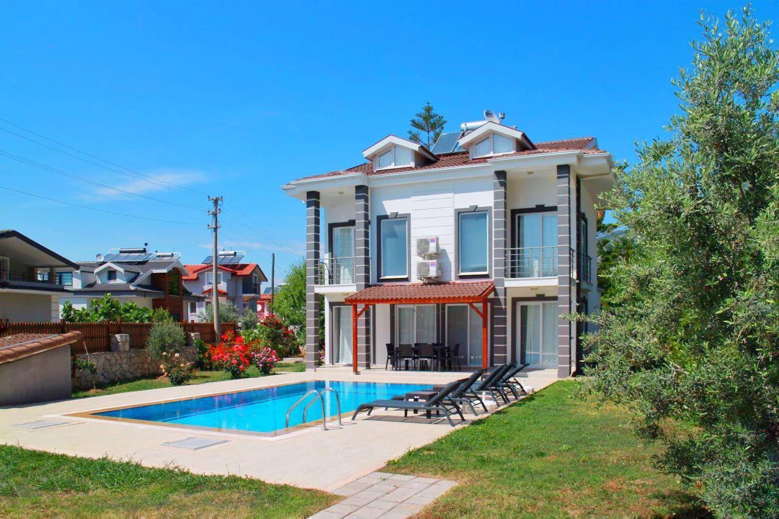 Fethiye Ölüdeniz'de Elverişli Konumda, Özel Havuzlu, Ferah Villa görsel 2
