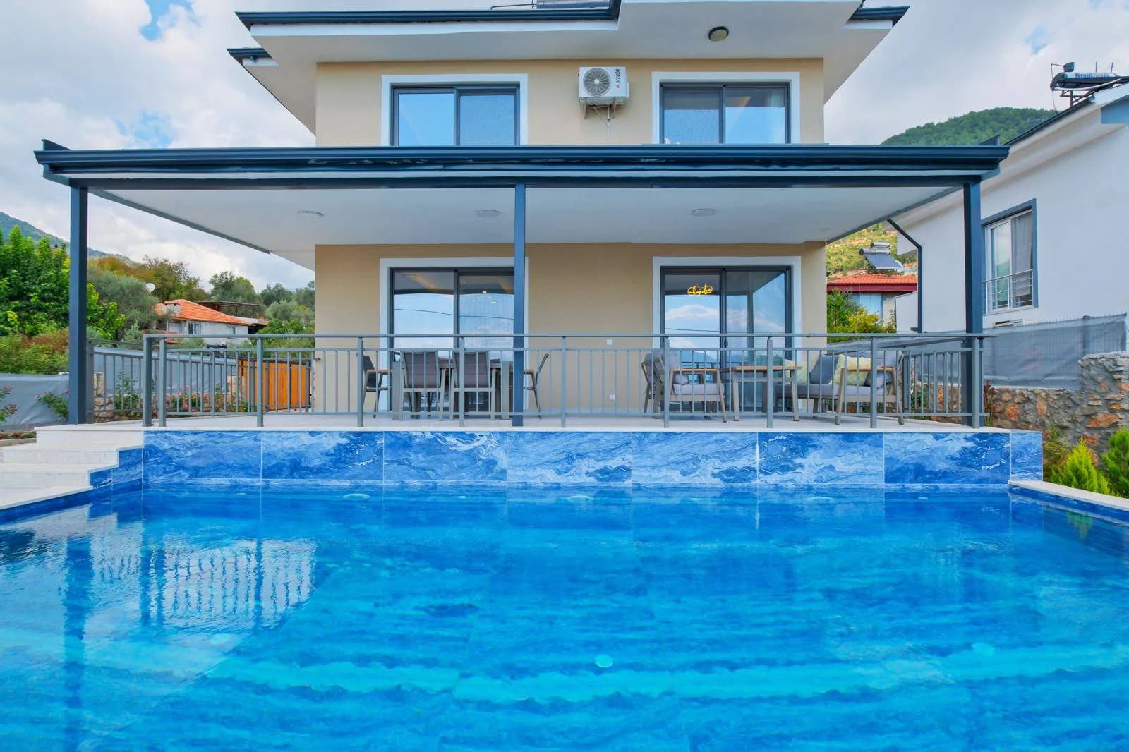 Fethiye İncirköy'de Sakin Doğa İçerisinde, Özel Havuzlu, 3+1 Villa görsel 3