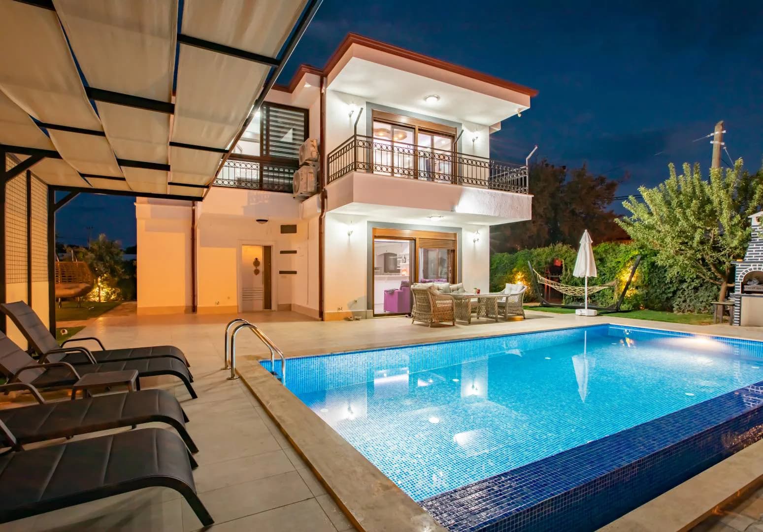 Kaş Andifli'de Özel Havuzlu, Jakuzili, 4 Kişi Kapasiteli Kiralık Villa görsel 2
