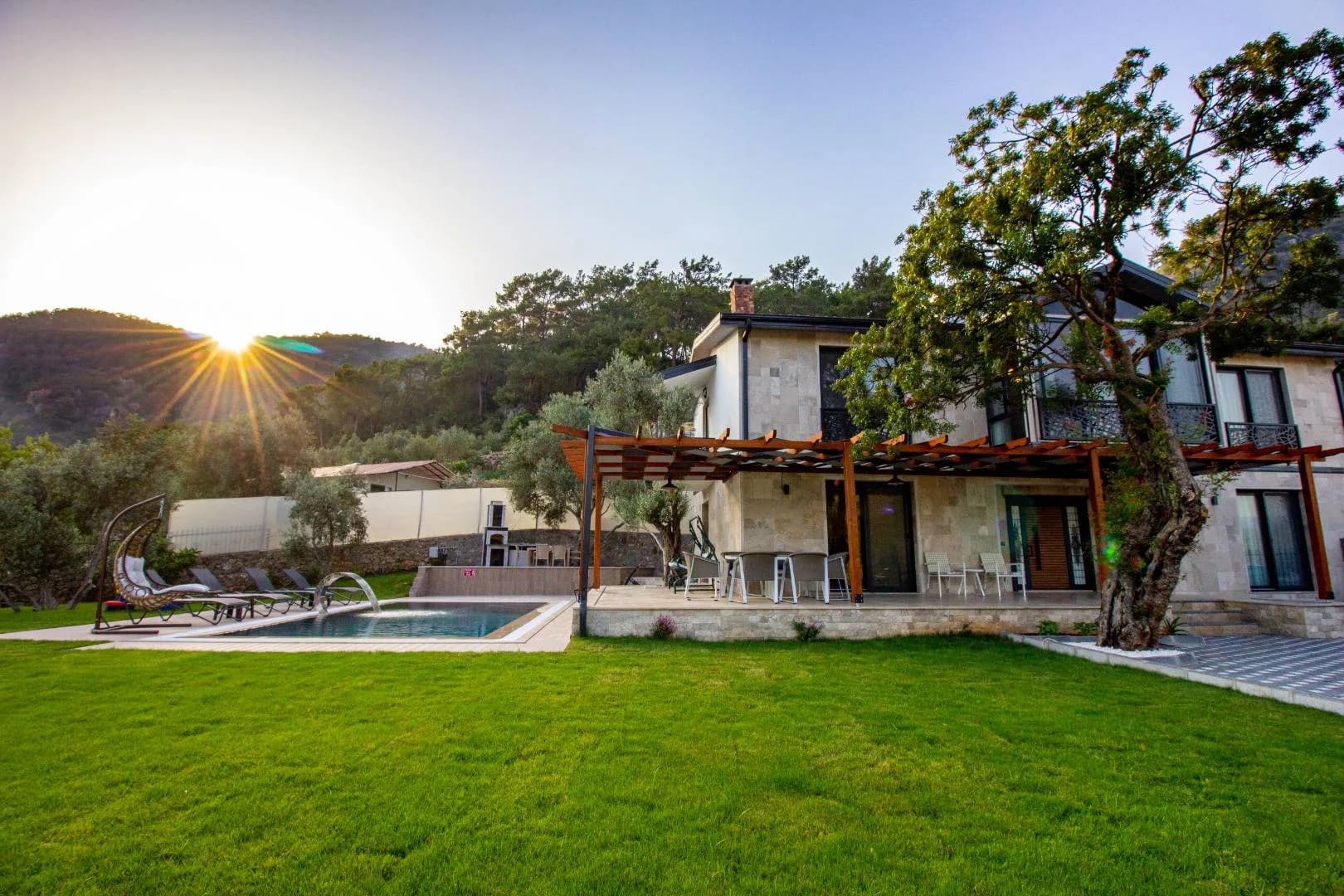 Fethiye İnlice'de Sakin Konumda, Özel Havuzlu, Konforlu Villa görsel 3