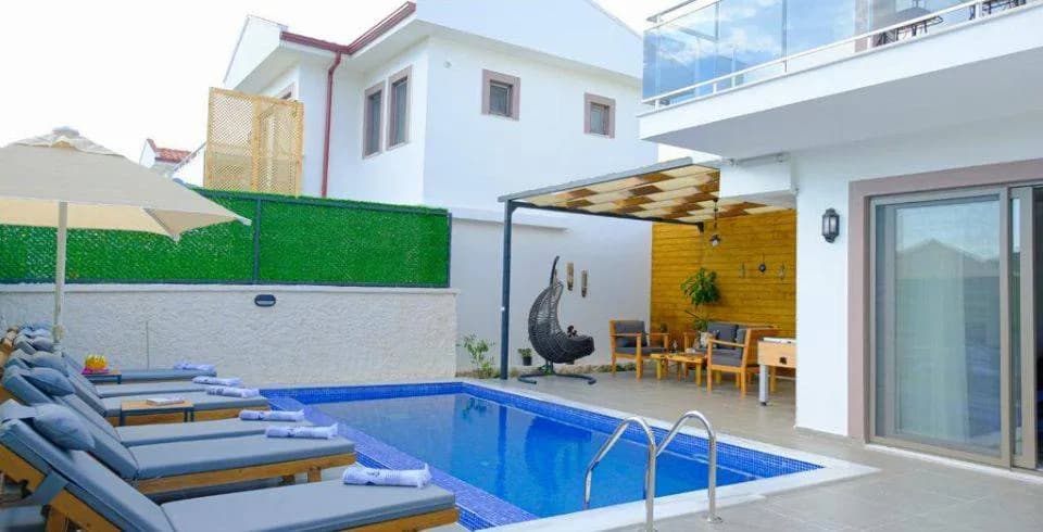 Kaş Andifli'de Modern Tasarımlı, Özel Havuzlu, 6 Kişilik Villa görsel 3