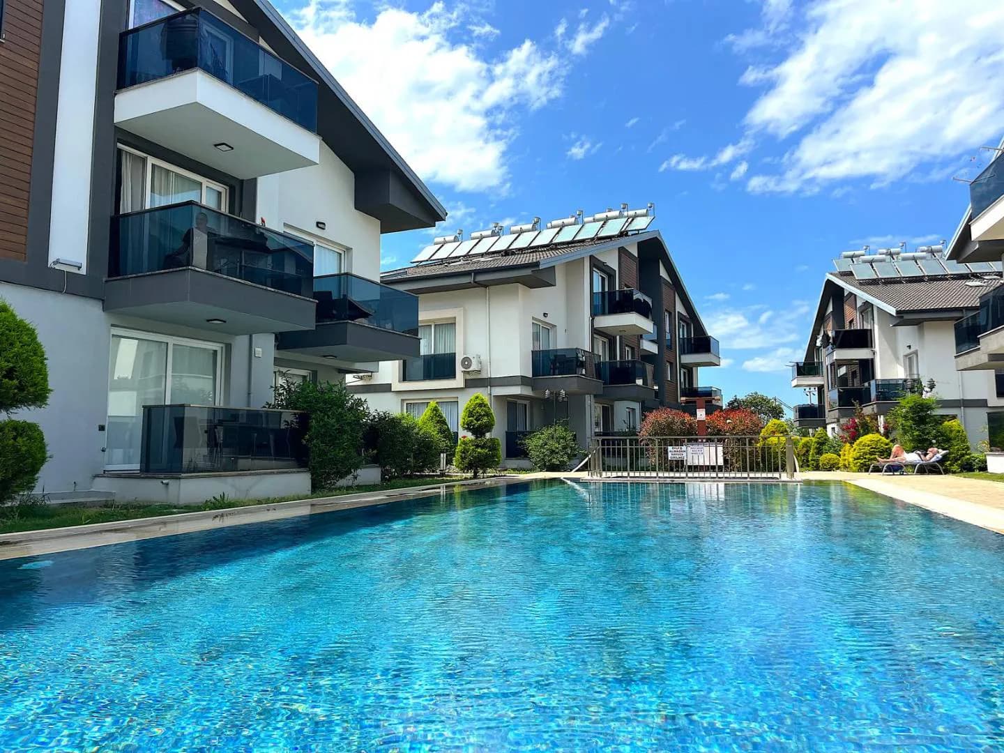 Fethiye Yeni'de Site İçerisinde, Ortak Havuzlu, 1+1 Daire görsel 2