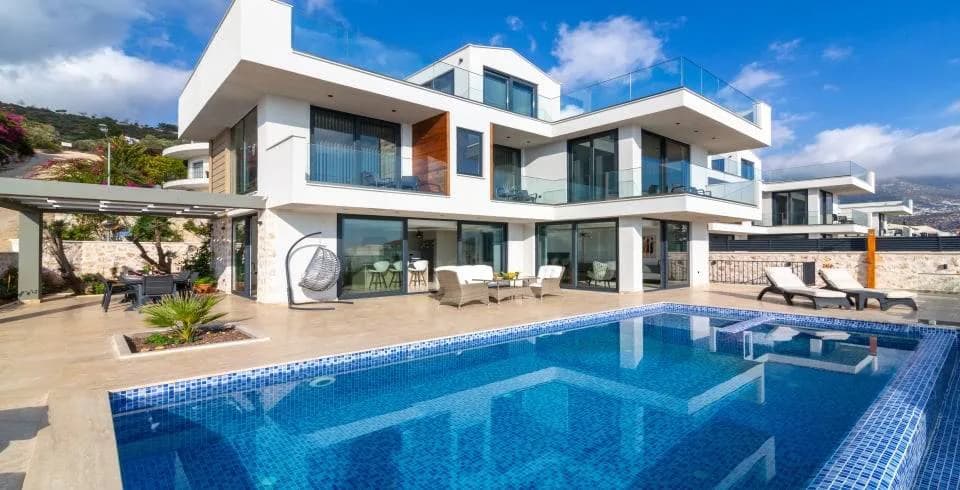Kaş Kalkan'da Büyüleyici Deniz Manzaralı, Özel Havuzlu, Estetik Villa görsel 3