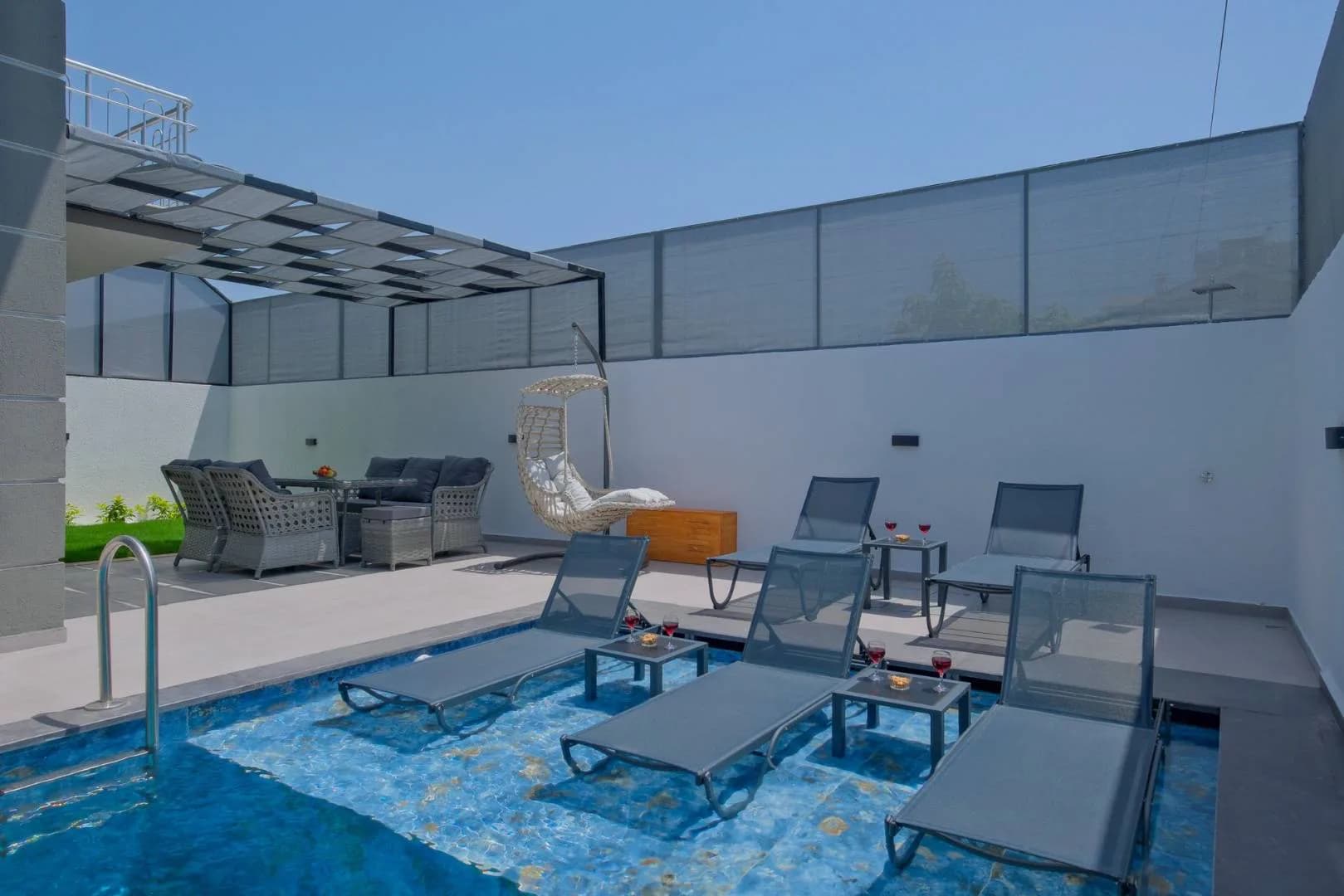 Fethiye Yeni'de Kalabalık Ailelere Uygun, Özel Havuzlu, İkiz Villa görsel 3